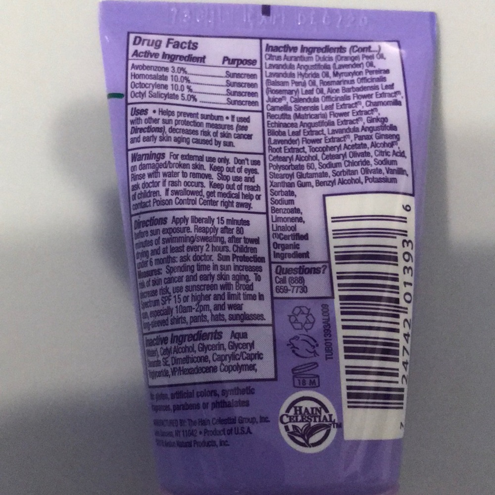 Soothing Sunscreen - Picture 2 of 2